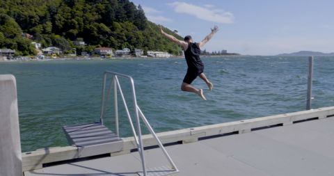 Days Bay Wharf Jumping