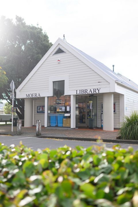Moerā Library