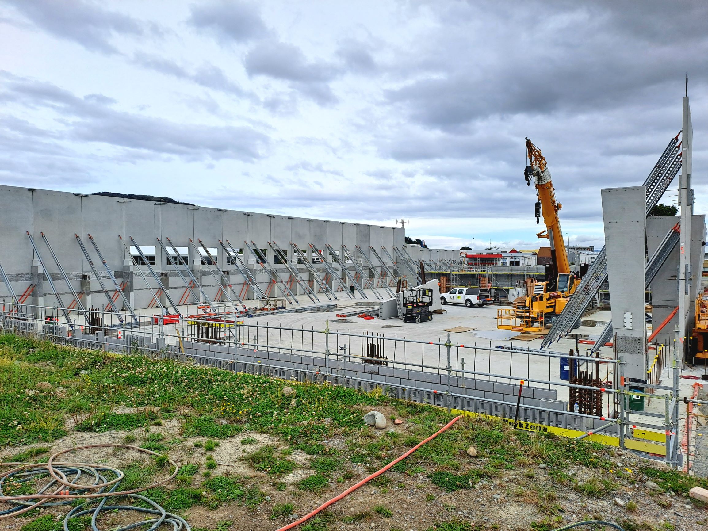 An image of the construction of the new Naenae Pool.